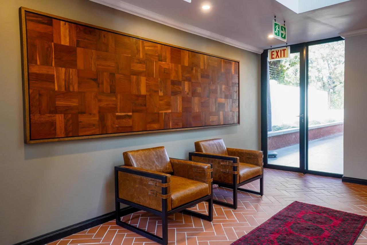 Sanctuary Mandela Hotel Johannesburg Buitenkant foto
