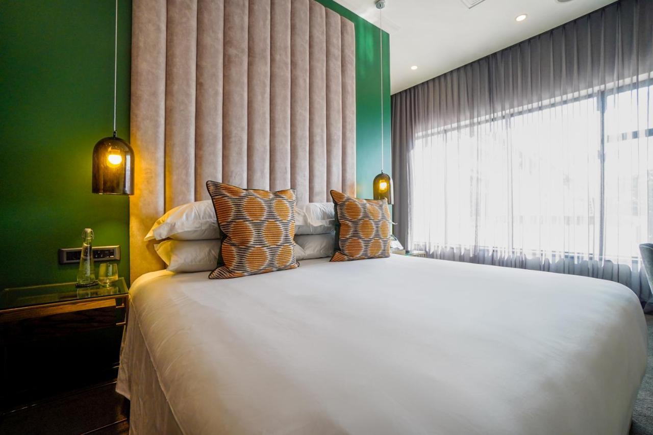 Sanctuary Mandela Hotel Johannesburg Buitenkant foto